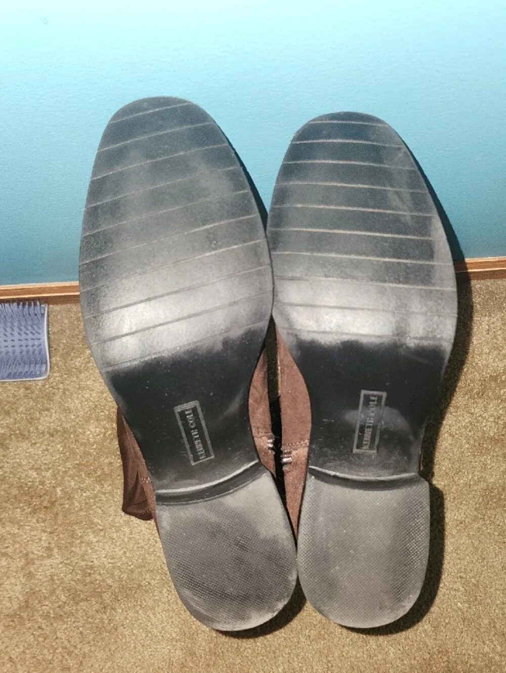 Kenneth Cole kenneth cole